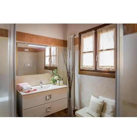 Apartman Eccociiiii - Casa Naty E Ale